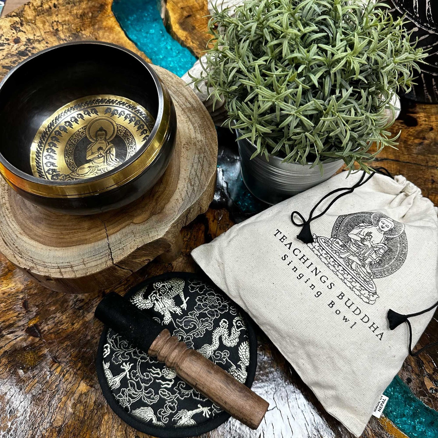 Hand Beaten & Engraved Singing Bowl Gift Set - 14cm Teachings Buddha Design
