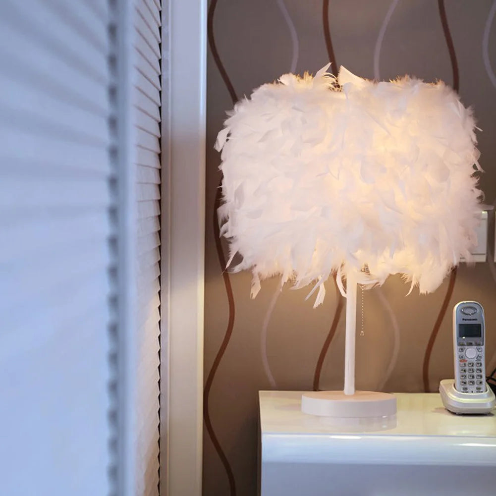 White Feather Table Lamp for Bedside Sitting Room