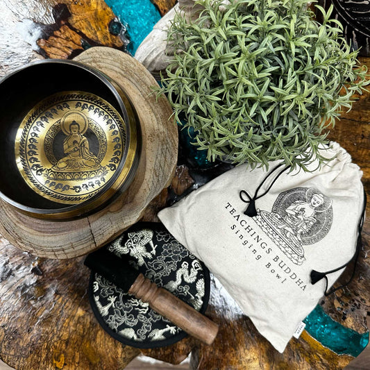 Hand Beaten & Engraved Singing Bowl Gift Set - 14cm Teachings Buddha Design