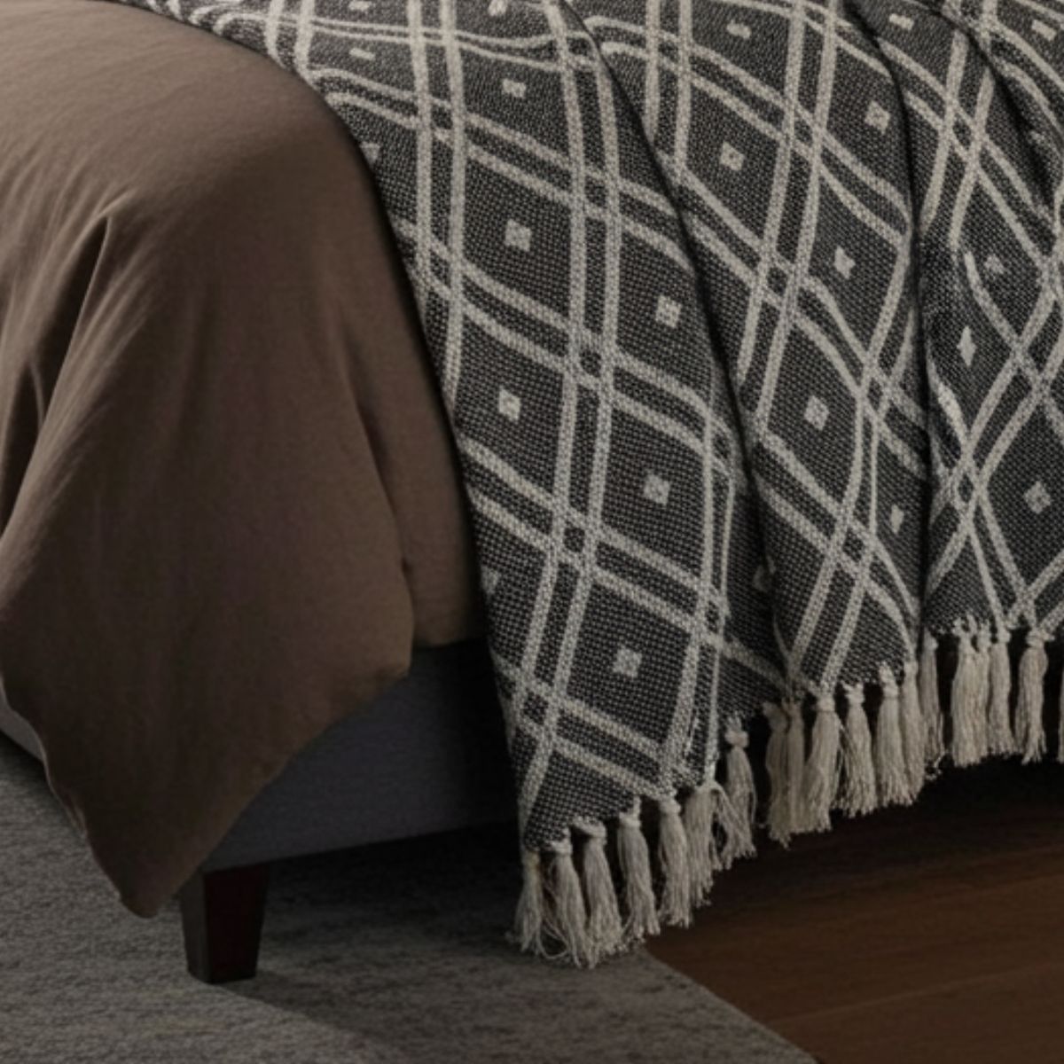 Boho Cotton Throw Blanket – Black & Beige Regency